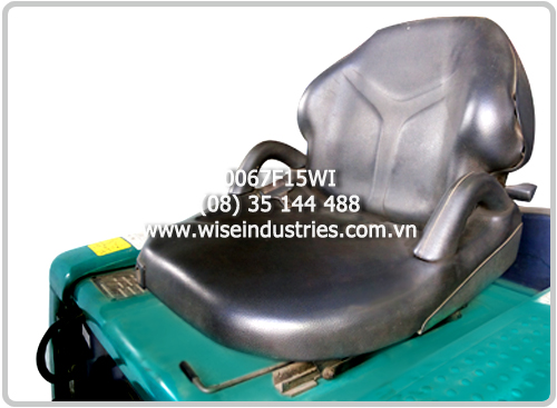 Ghe ngoi xe nang dien Komatsu FB15EX-8 (0067F15WI).